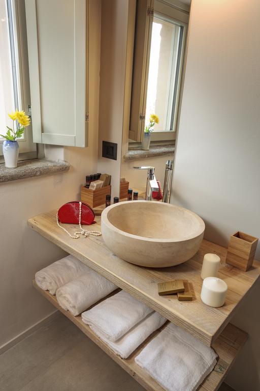 Borgese Camere E Suites Neive Exteriér fotografie